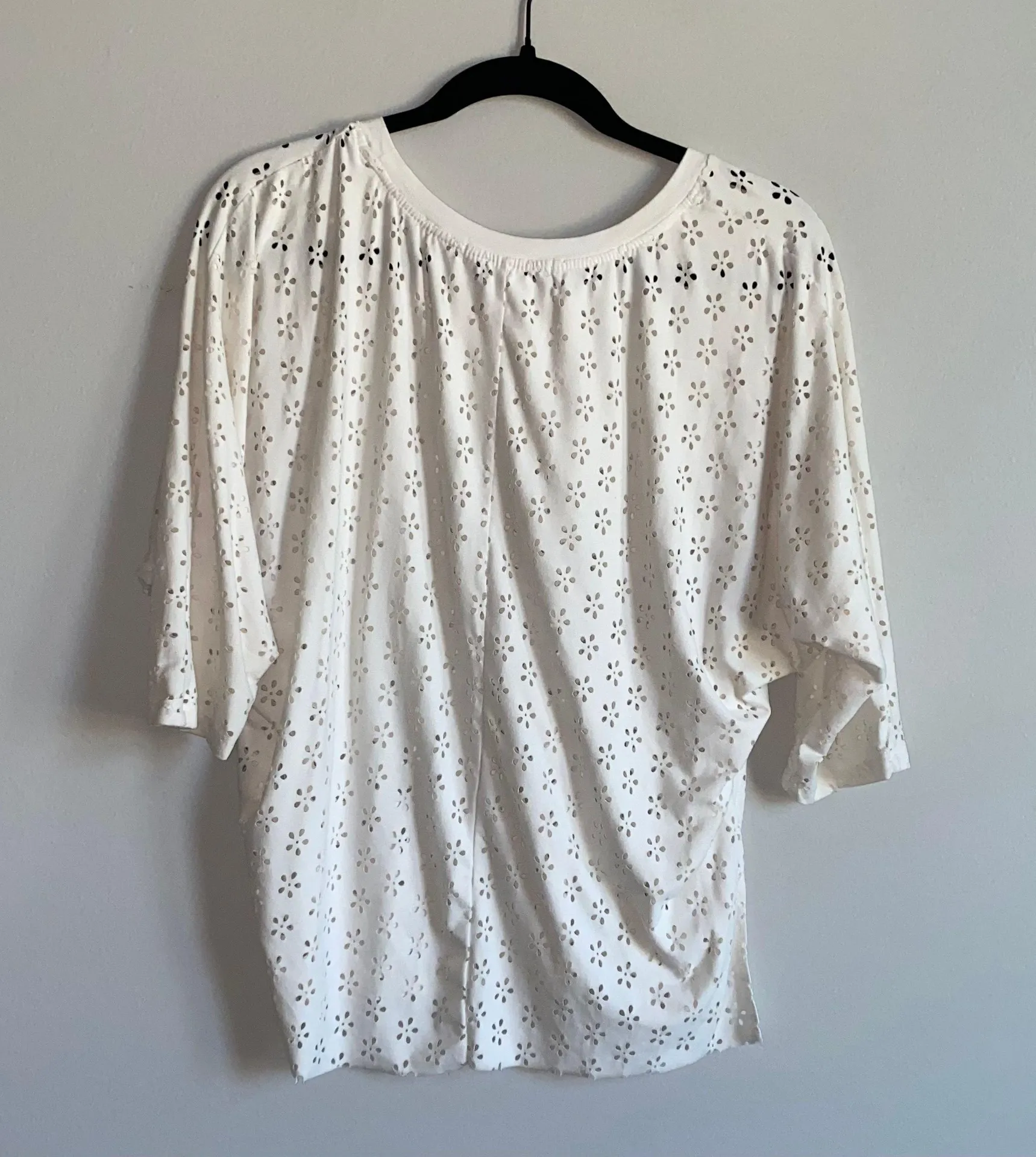 Quarter Sleeve Flower Cut-Out Top - Image 7