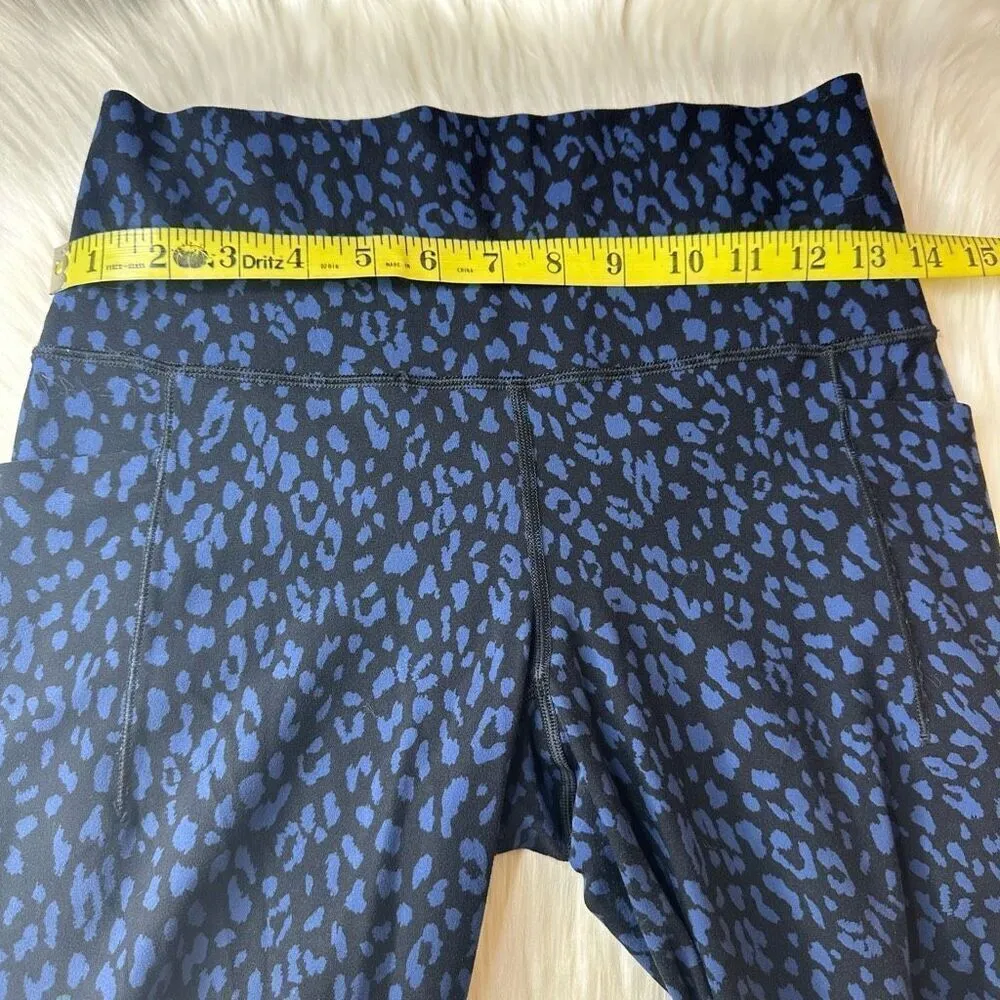 ATHLETA SALUTATION STASH POCKET II PRINTED 7/8 TIGHT Size M/P - Image 6