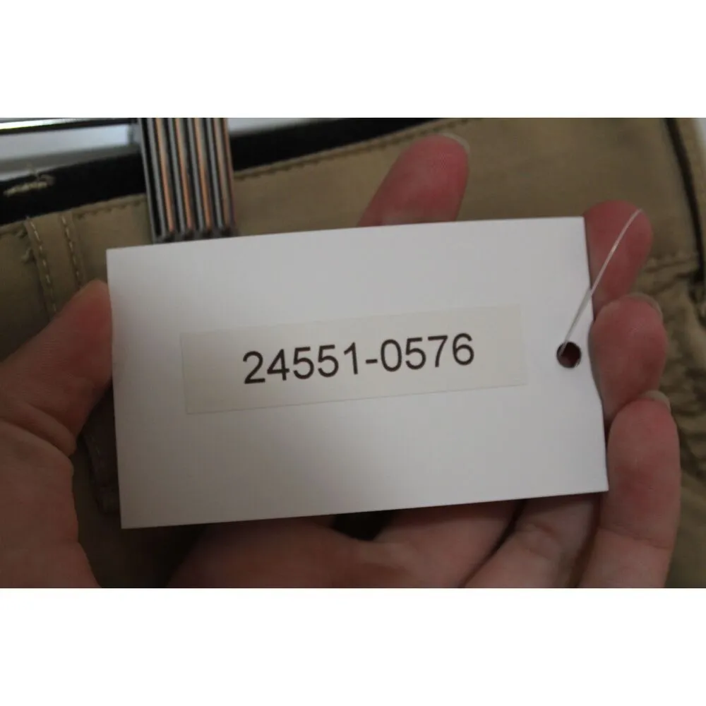 Womens Abercrombie & Fitch A&F All Day Short Stretch Khaki Bermuda Shorts Sz 32 - Image 6