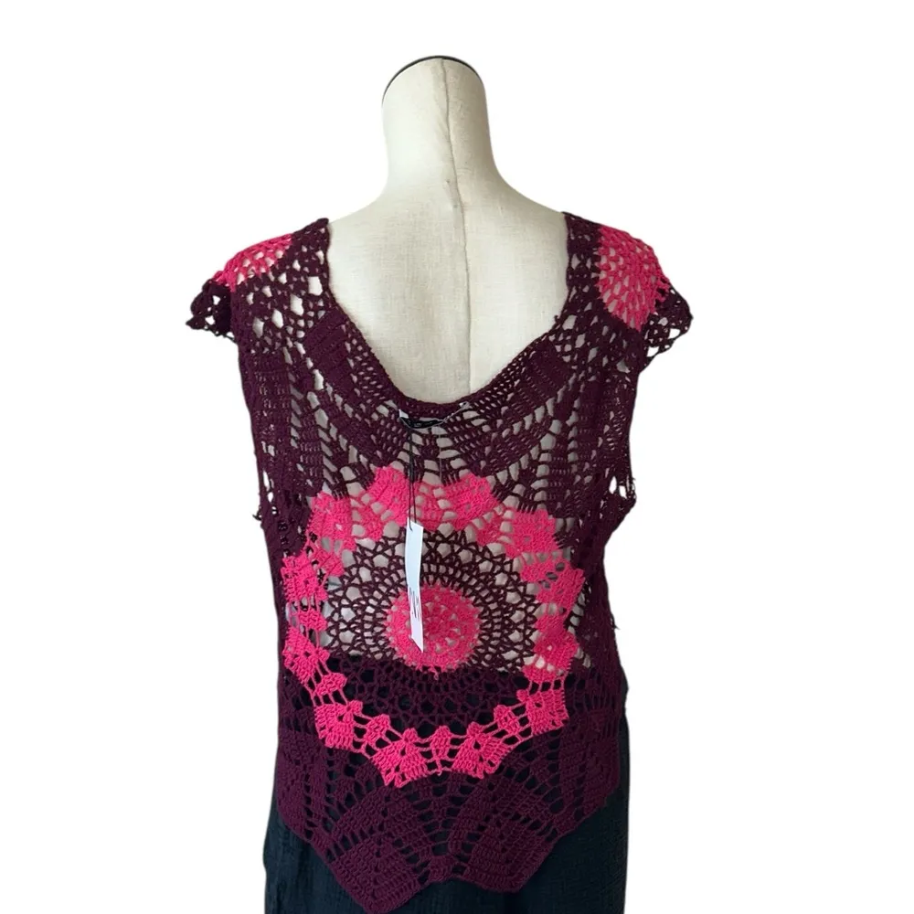 NWT ZARA SHORT SLEEVE CROCHET TOP Bloggers Fave Large - Image 10