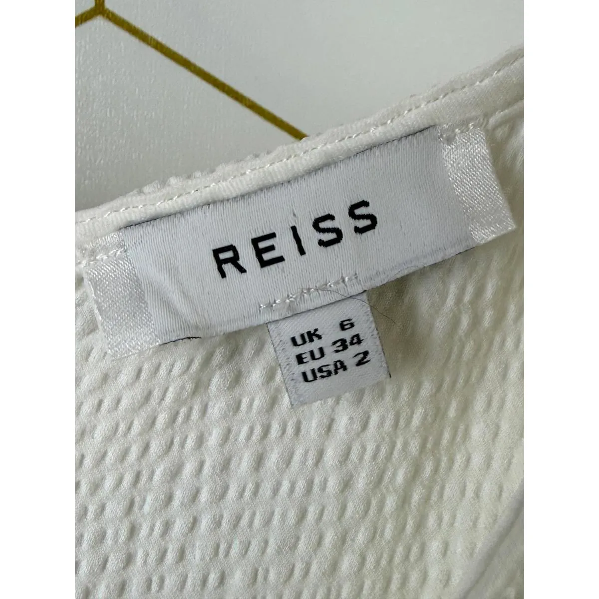 Reiss White Textured Button Back Short Sleeve Top - Size - 2 - Image 5