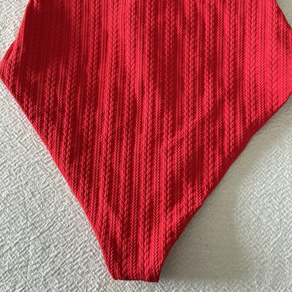 Beach Riot Tyler Texture One-Piece Swimsuit, Red, Size Large, $168 - Image 8