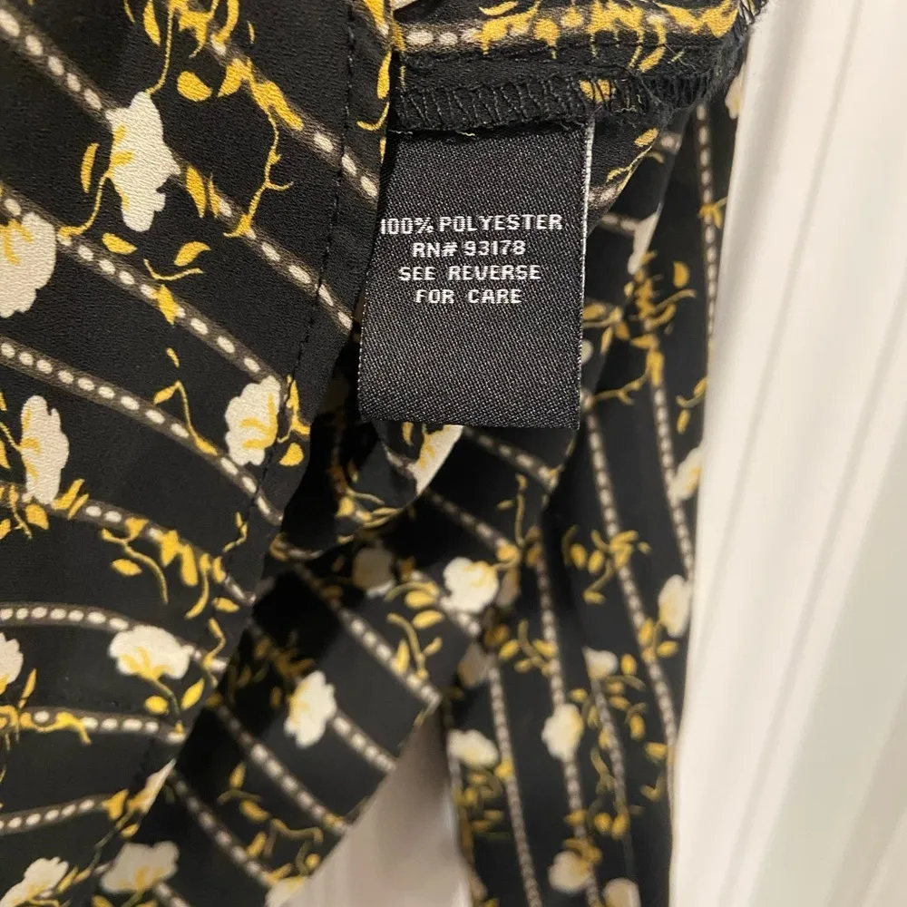 Premise Studio Black Yellow Floral Striped V Neck Tie Long Sleeve Blouse Size M - Image 6