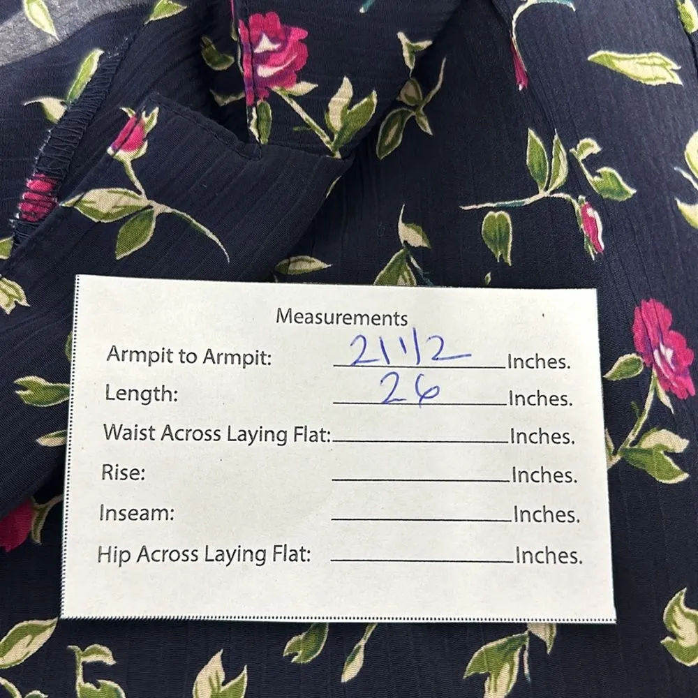 DonnKenny Button Up Shirt Women's Size M Short Sleeve Floral Blue Size M - Image 8