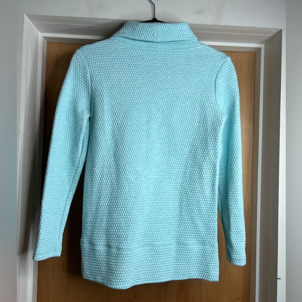 Talbots Women’s Blue Bubble Jacquard Quilted Mock Neck Pullover. Size: Small - Image 3