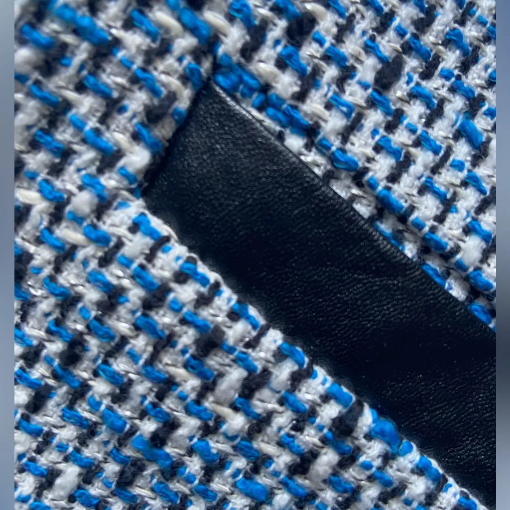 Tweed blazer VERY DRESSY 💙🤍🖤 Blue Size 16W - Image 12