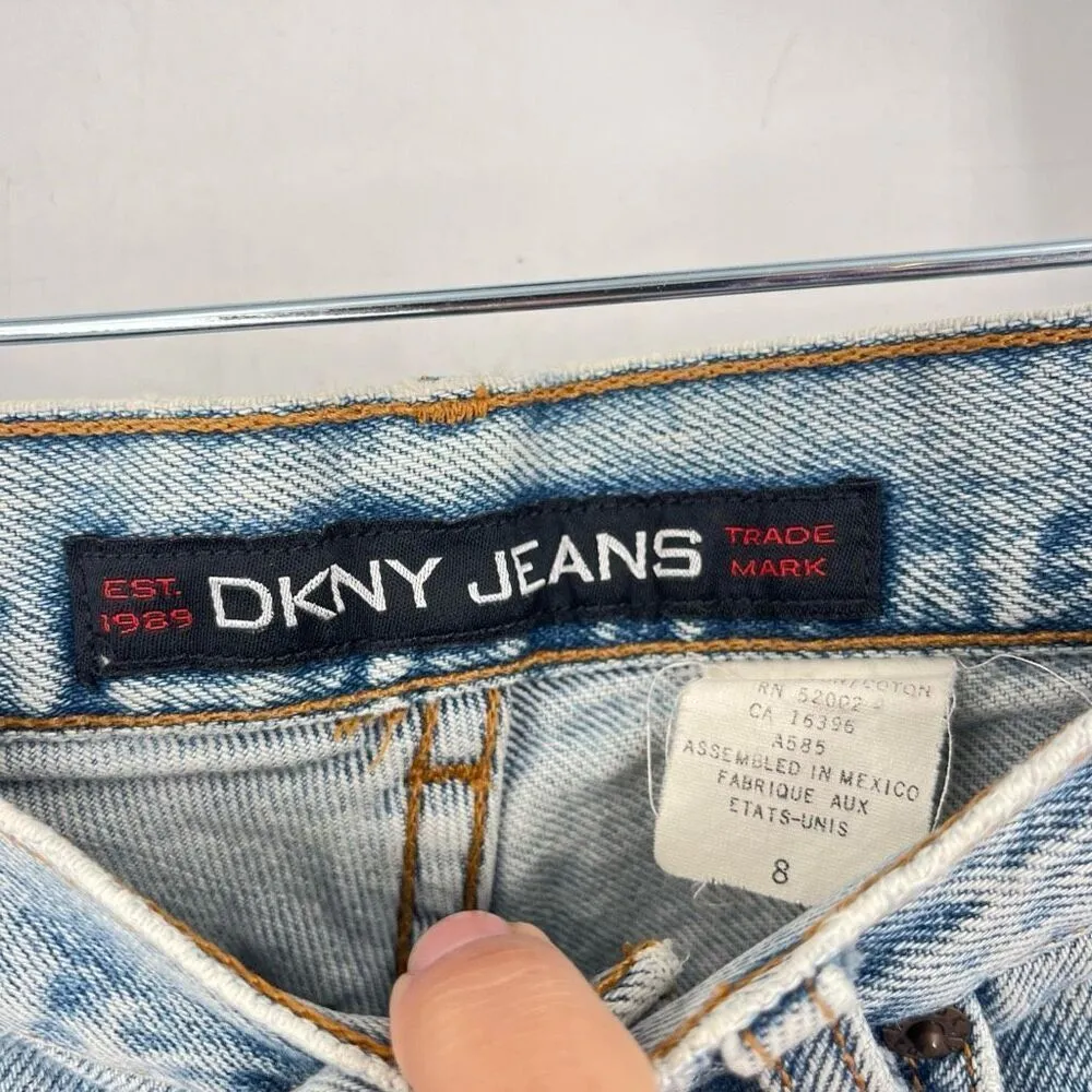 Vintage 90s DKNY Jeans Womens High-Rise Tapered Mom Denim Light Blue Wash Size 8 - Image 4