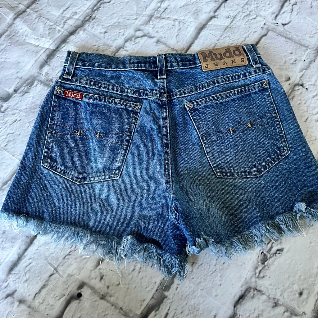 Vintage style Mudd cutoff denim shorts size juniors 5 - Image 4