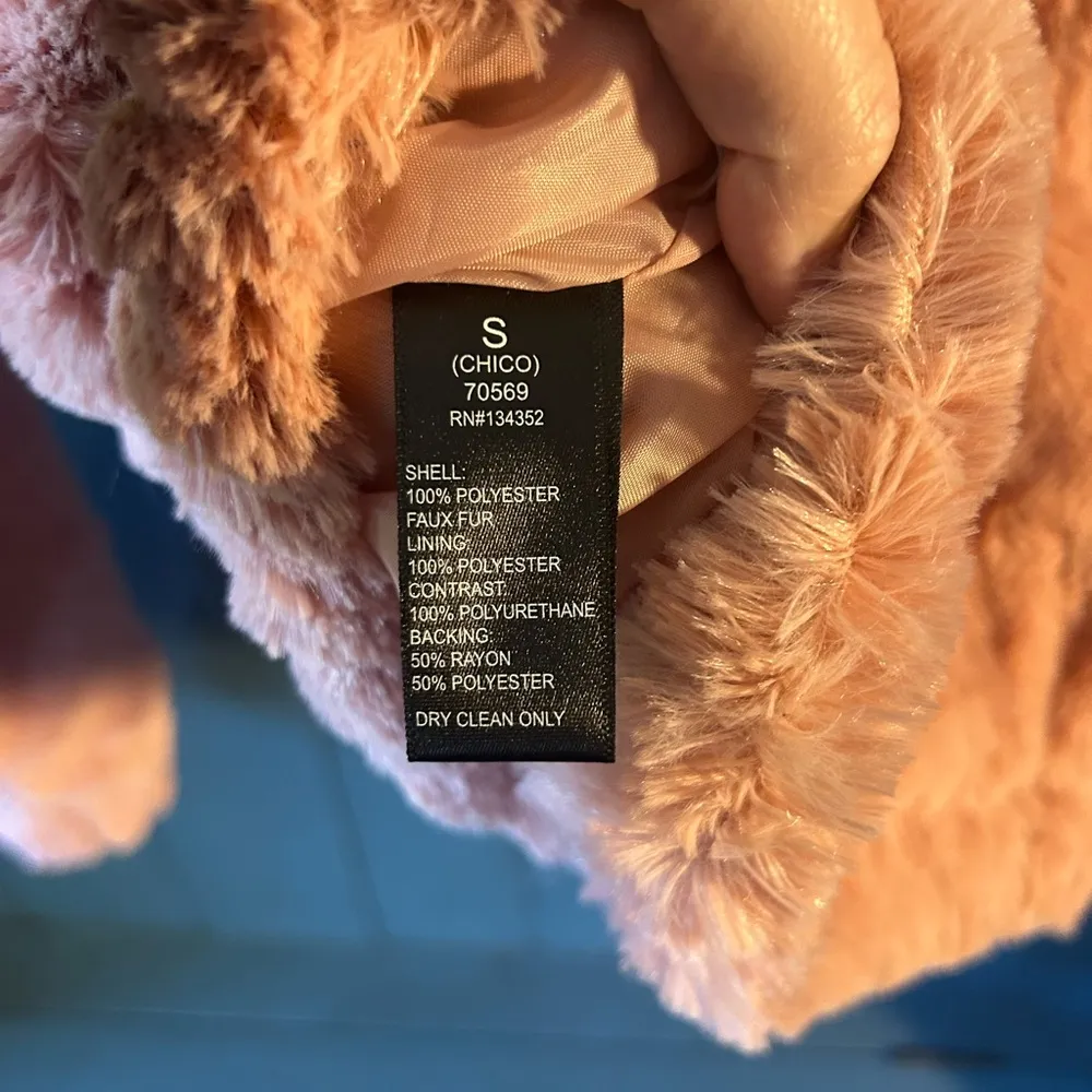 Ambiance Outerwear Pink Fluffy Jacket, Size Small - Image 4