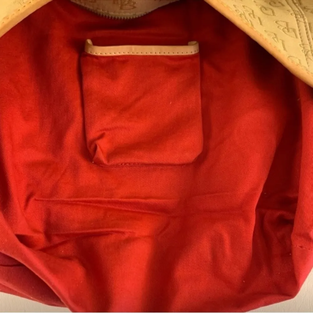 Dooney & Bourke tan and brown canvas signature hobo Shoulder Bag Vintage Y2K - Image 8