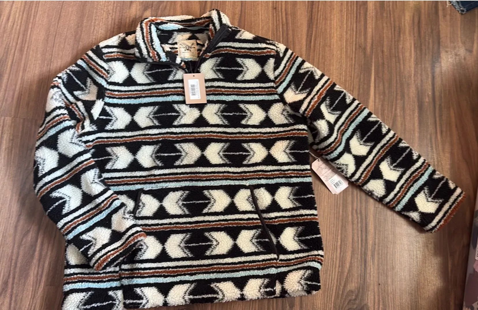 Aztec Sherpa Multiple Size M - Image 4