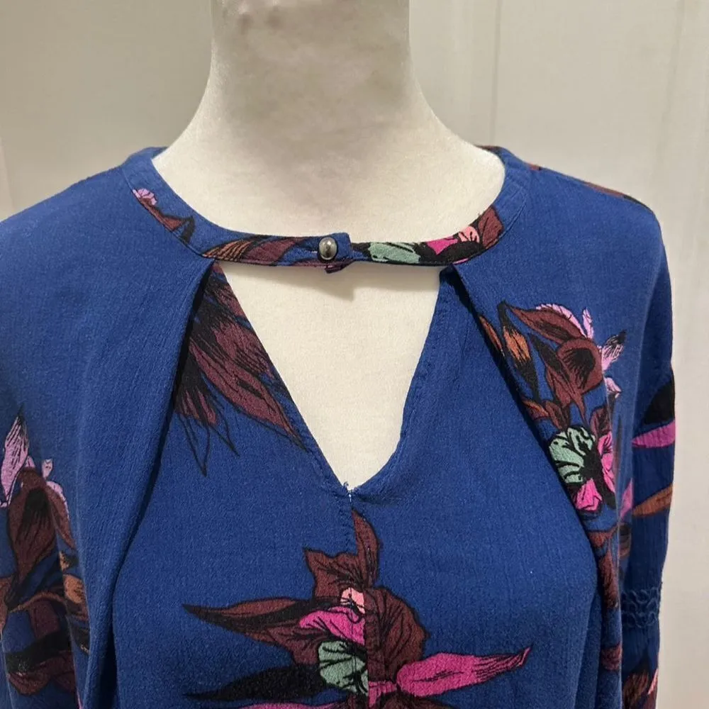 Free People Women's Small Blue Floral Long Sleeve Oversized Tunic Top Rayon - Image 3