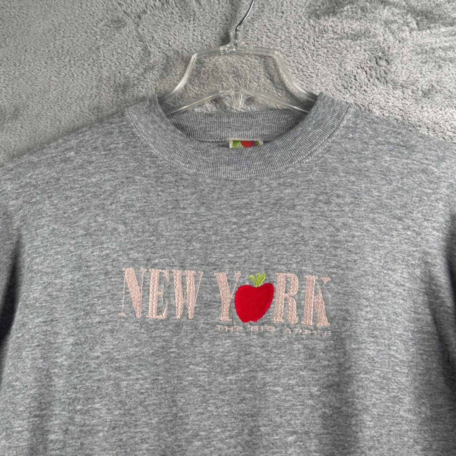 Fruit of the‎ Loom New York Apple Sweatshirt Womens Large Gray 90s NYC Vintage - Image 4