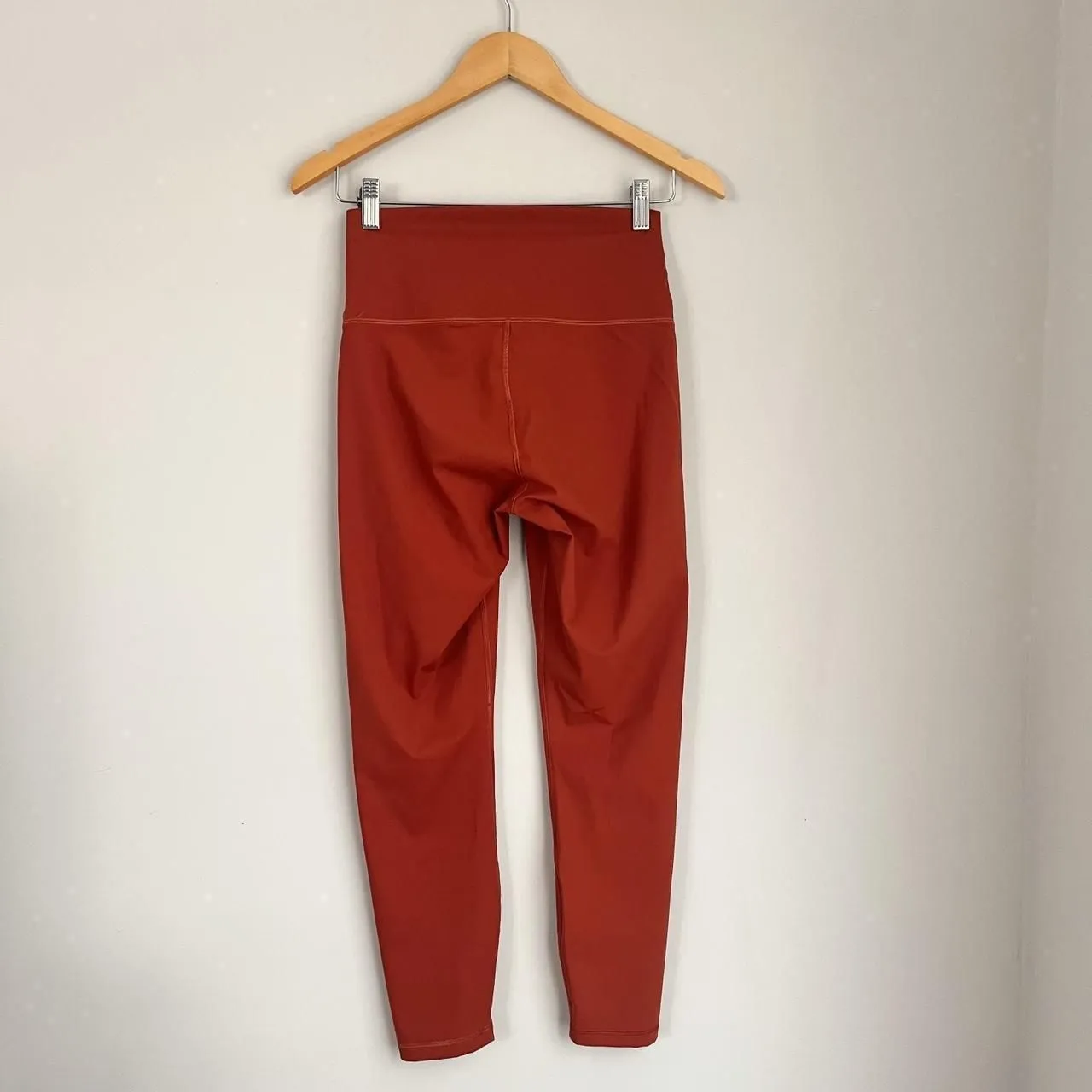 Everlane ReNew Perform Ankle Leggings Burnt Orange Size Medium - Image 5