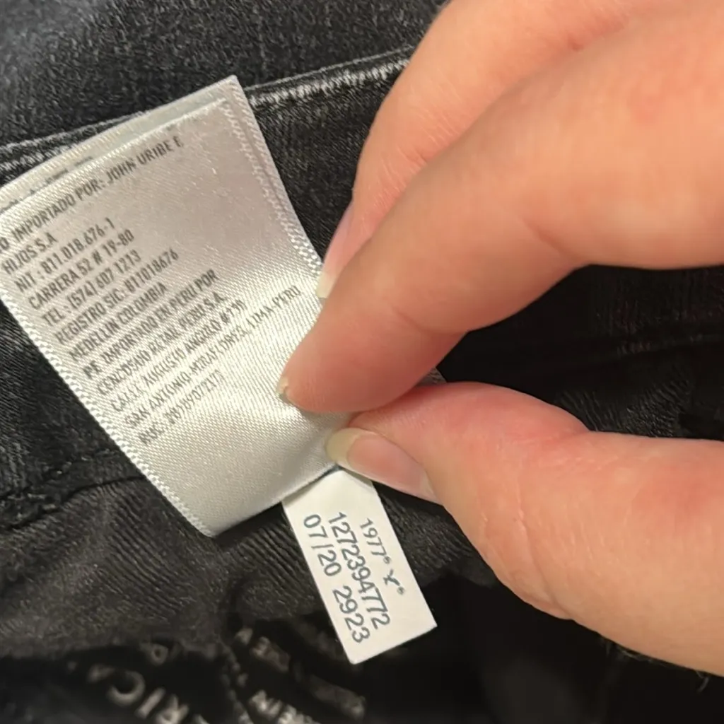 American Eagle The Dream Jean Curvy Super Hi-rise Black Distressed Jeggings sz 0 - Image 13