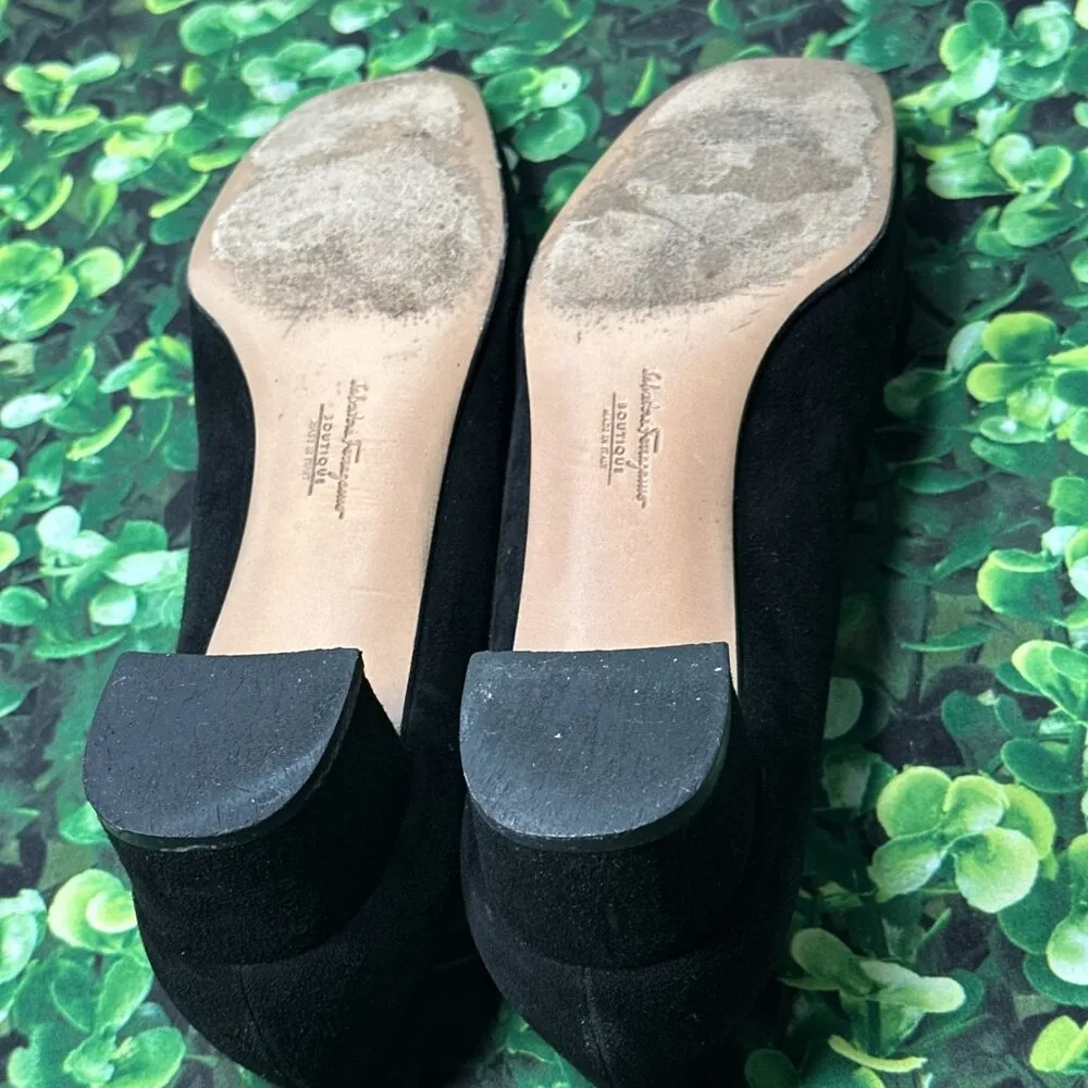 Salvatore Ferragamo Lillaz Women's Black Leather Bow Nubuck Pumps Size 10 AA - Image 4