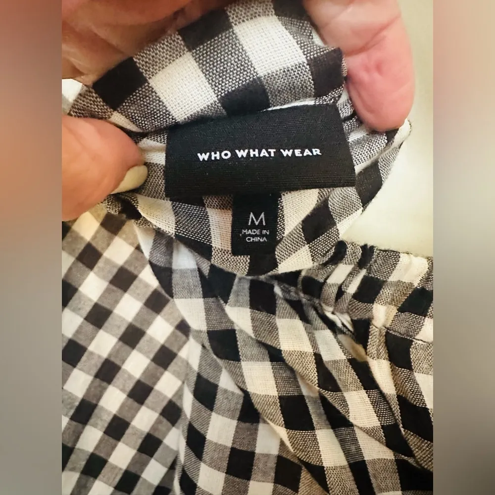 WhoWhatWear Women M Lightweight Cotton Gingham Check Bell Sleeve Blouse Top - Image 7