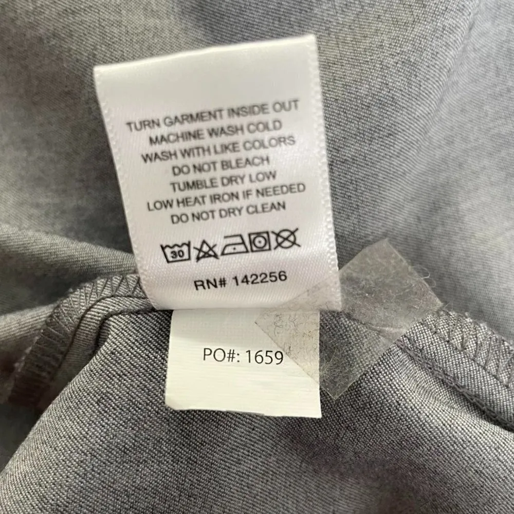 FIGS Size XS Gray Scrub Top Short Sleeve Uniform Nurse Doctor Medical Tech - Image 7