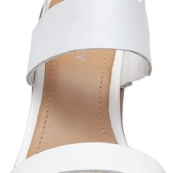 LISA VICKY Oasis‎ Slingback Sandals Size 9 White Leather Heel - Image 2