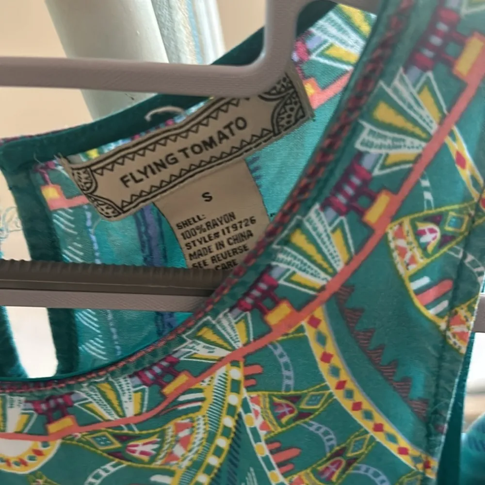 Cold shoulder with tie sleeve top - Image 2