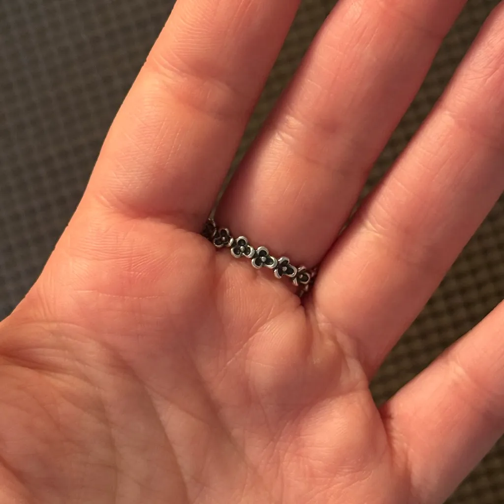 Pandora Floral Elegance Ring RETIRED size 7 - Image 2