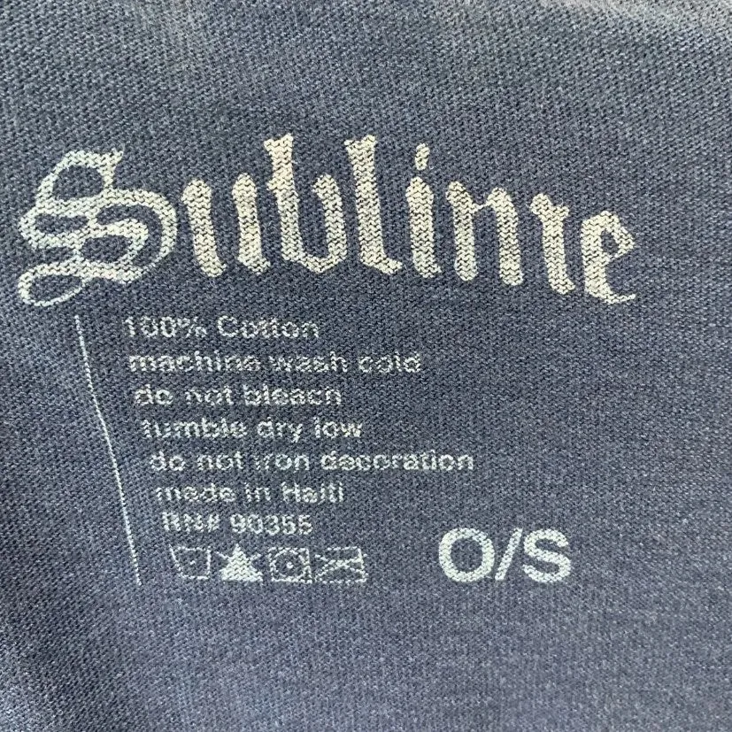 Urban Outfitters Sublime Rock Distressed L/S size O/S - Image 6