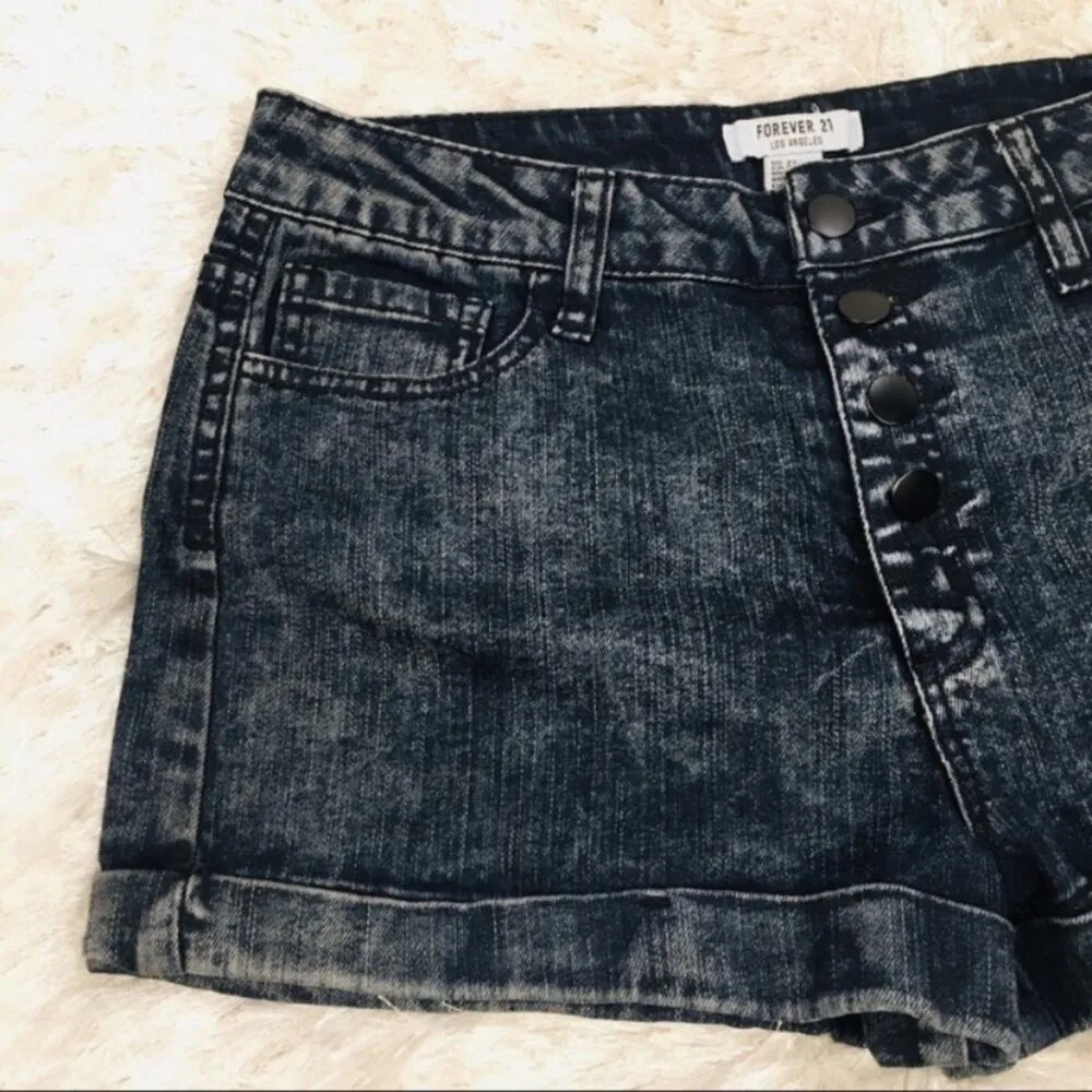 Dark Acid Wash Jean Shorts Sz 27 cuffs - Image 4