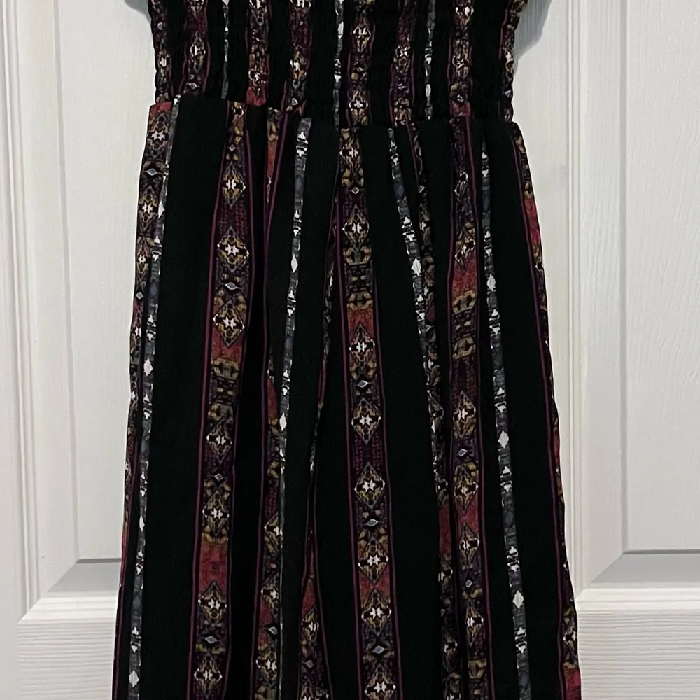 Miami multicolored print wide leg romper size small - Image 4