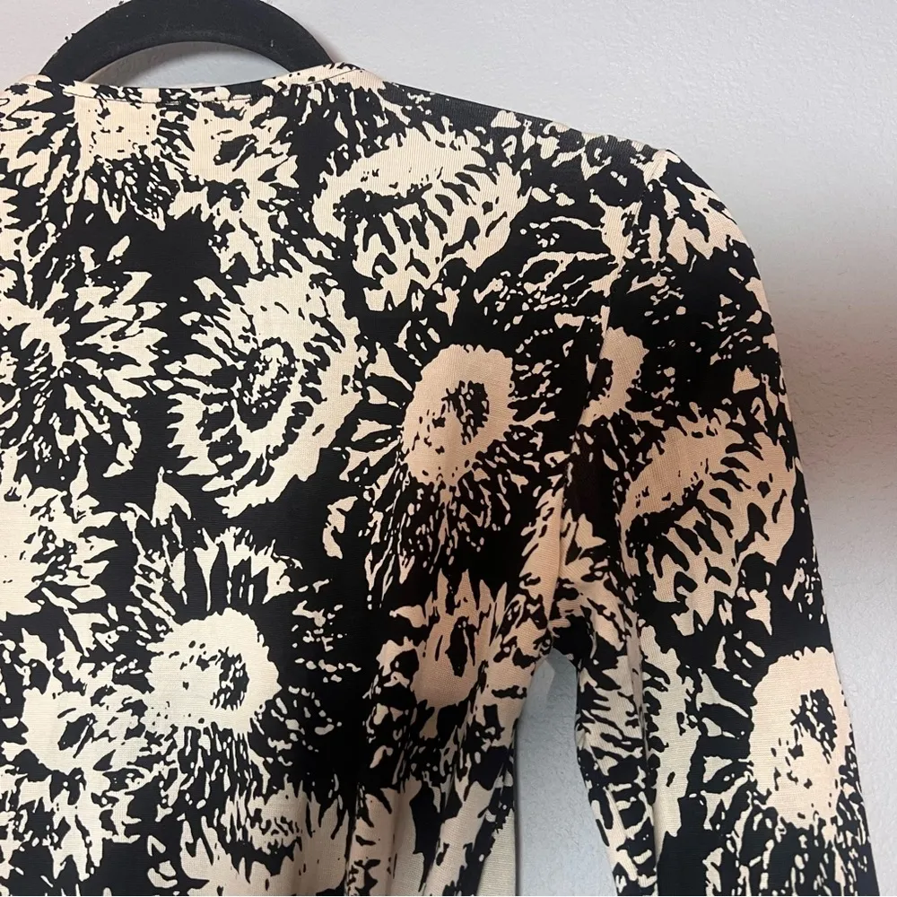 Diane vonFurstenberg Vintage DVF Wrap Dress Silk Floral Black Cream Size 8 - Image 10