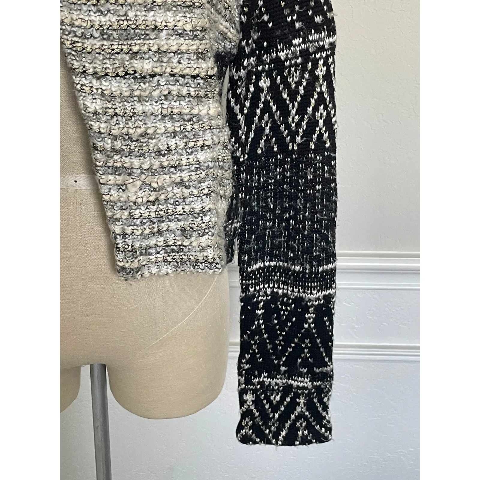 H&M Women’s Cardigan Sweater Jacket Black White - Image 6