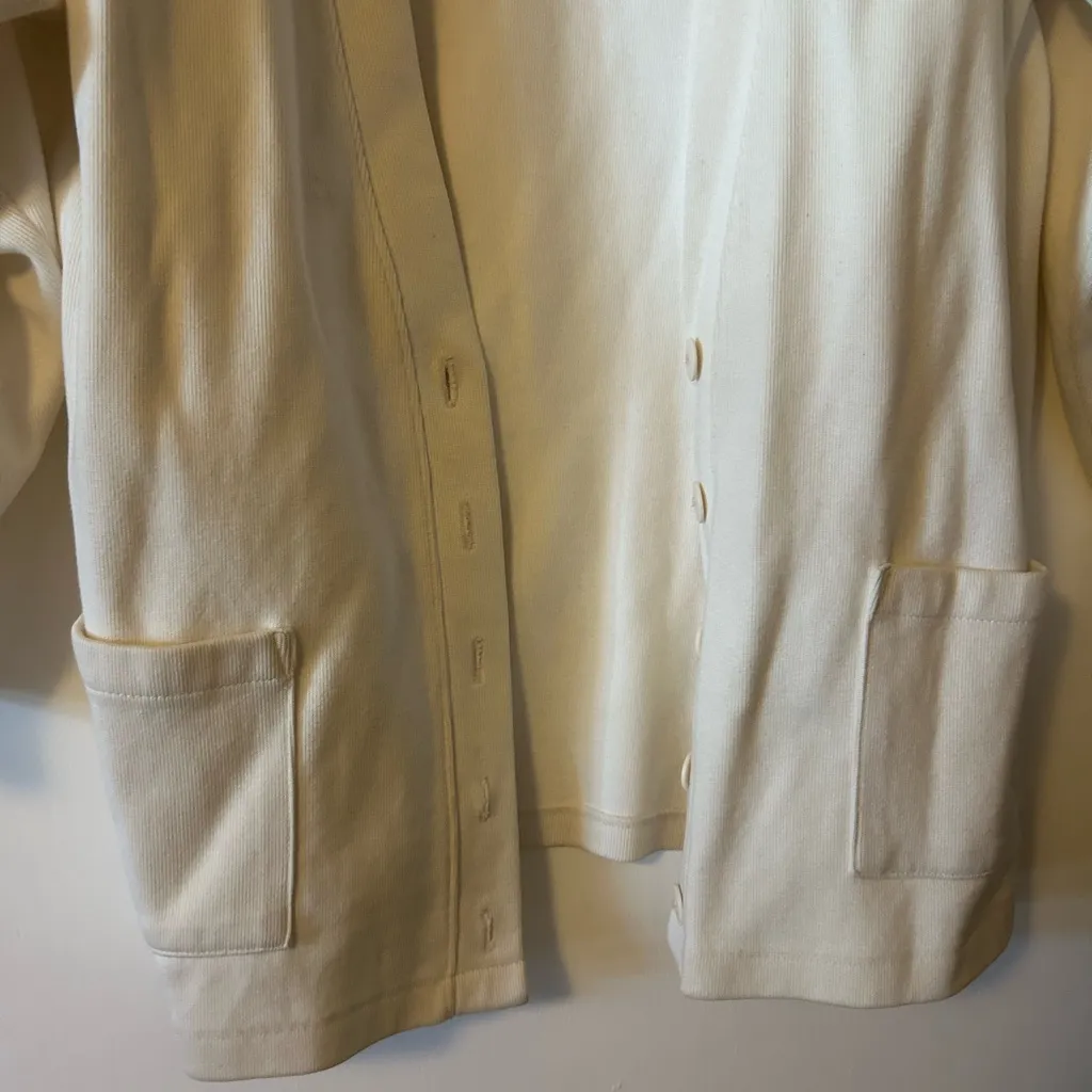 Vintage 80’s women’s LL Bean white cardigan. Size large. Used in great condition - Image 2
