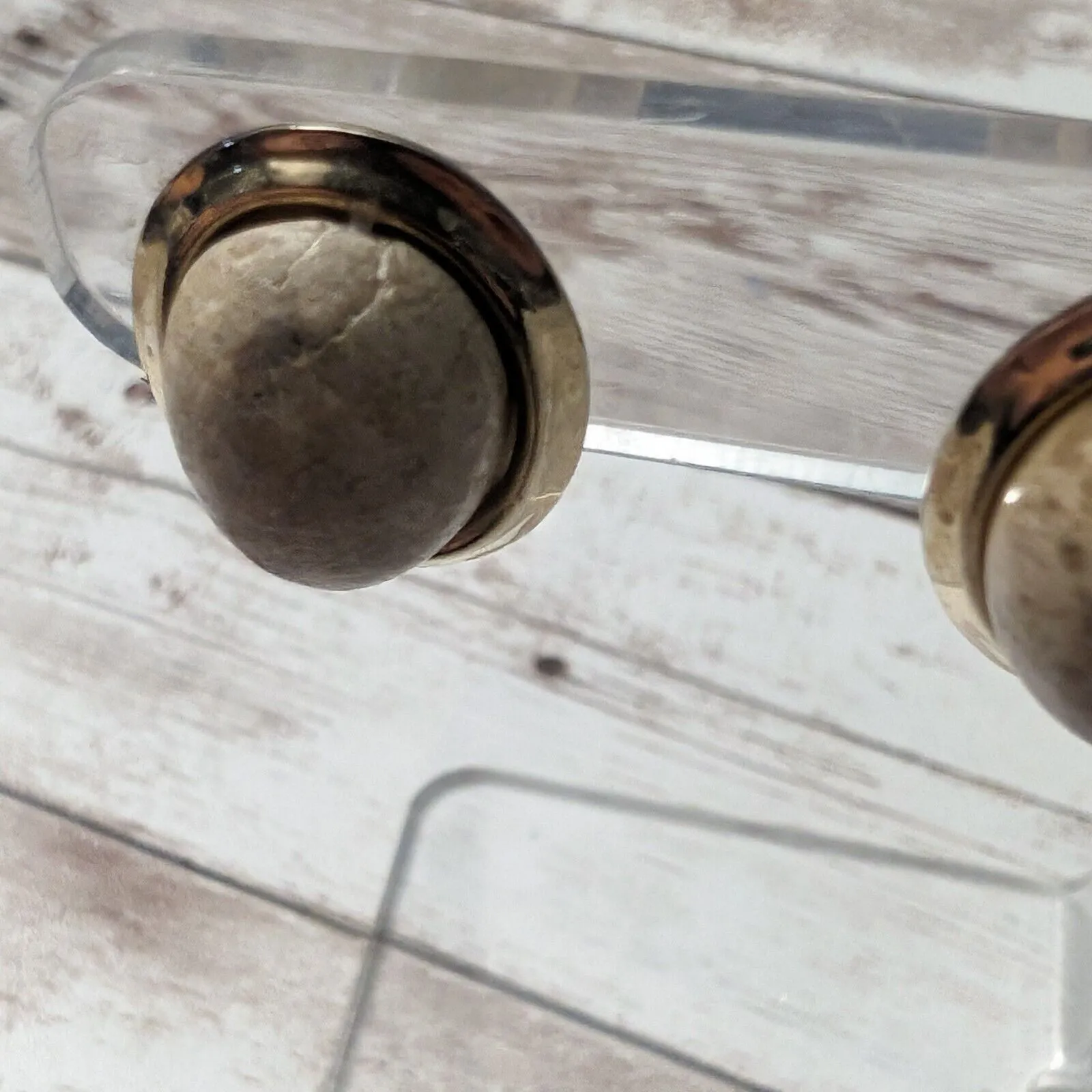 Vintage Clip On Earrings - Image 4