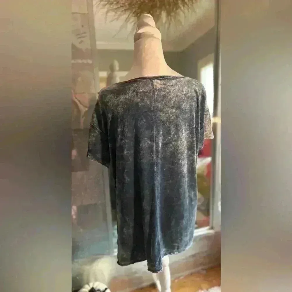 Green Tea shirt Blue Size L - Image 3