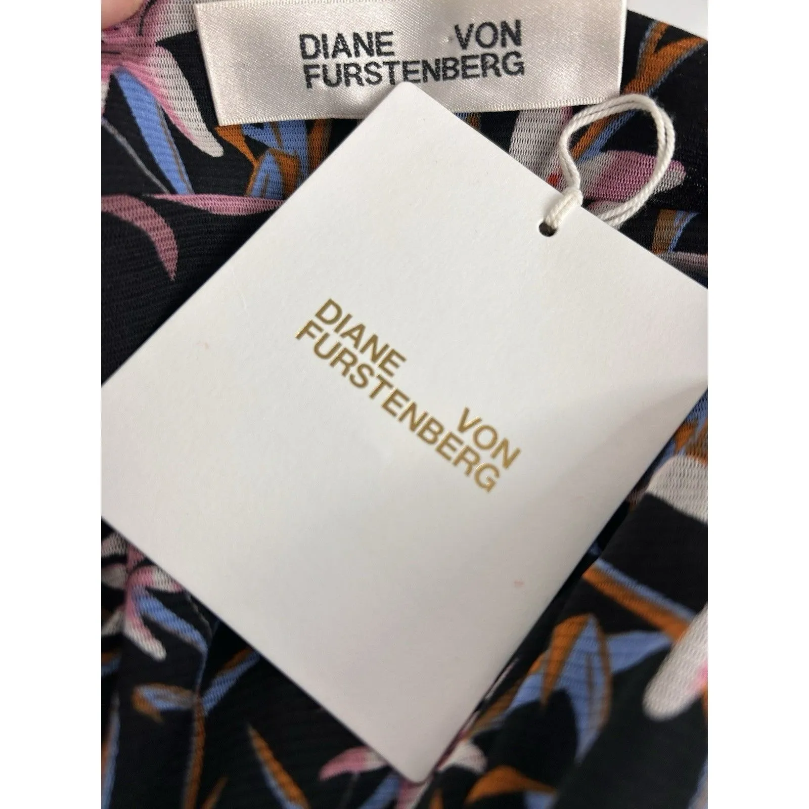 DIANE VON FURSTENBURG Lester Dress SIZE SMALL Harlow Black floral Midi Ruched - Image 9