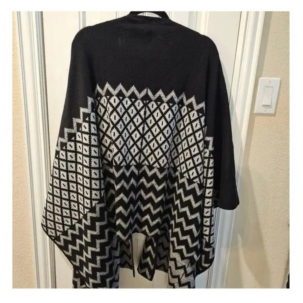 Foxcroft ANJUNA NYC Reversible Shrug/Poncho, One Size Fits All, B80, $45, New - Image 9