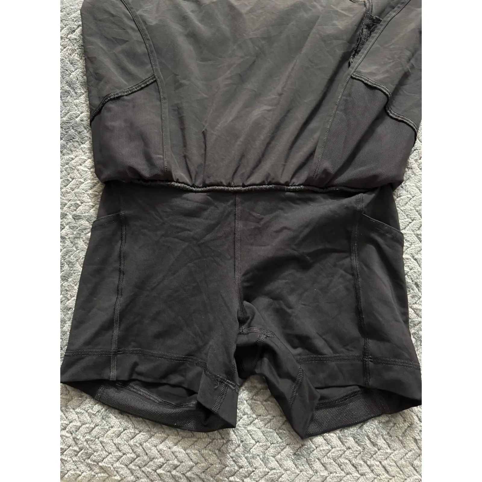 Lululemon Women's Hotty Hot Skort Athletic Running Tennis Golf‎ Black Size 2 - Image 4