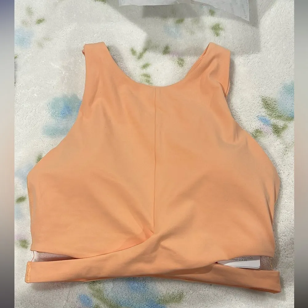 Athleta Conscious Cut Out Crop D -DD XS - Image 3