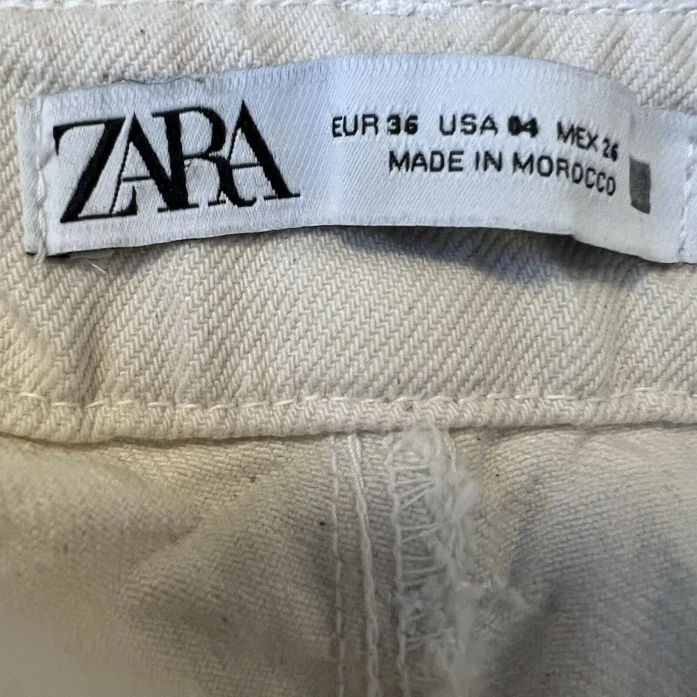 Zara Cream High Waist Tapered Leg Jeans Size 4 - Image 7