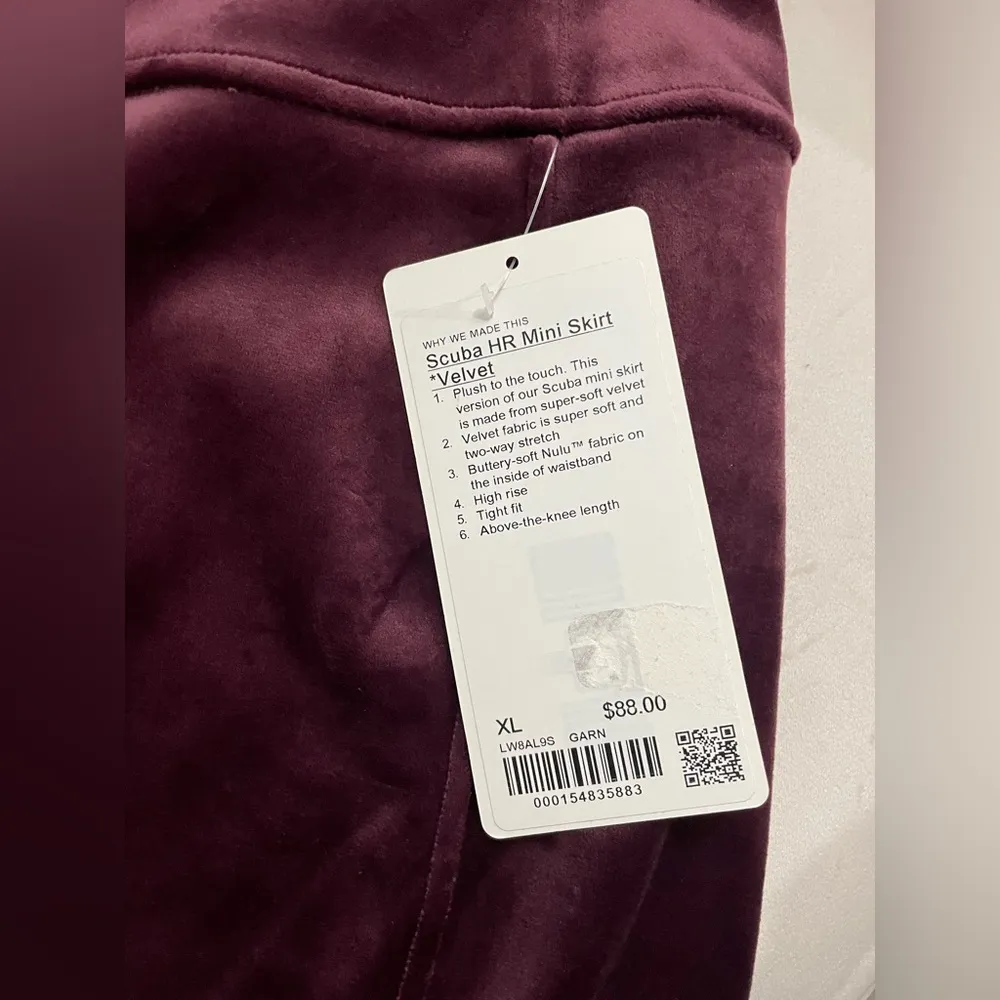 Lululemon NWT Scuba High Rise Velvet Garnet Mini Skirt Size XL - Image 11