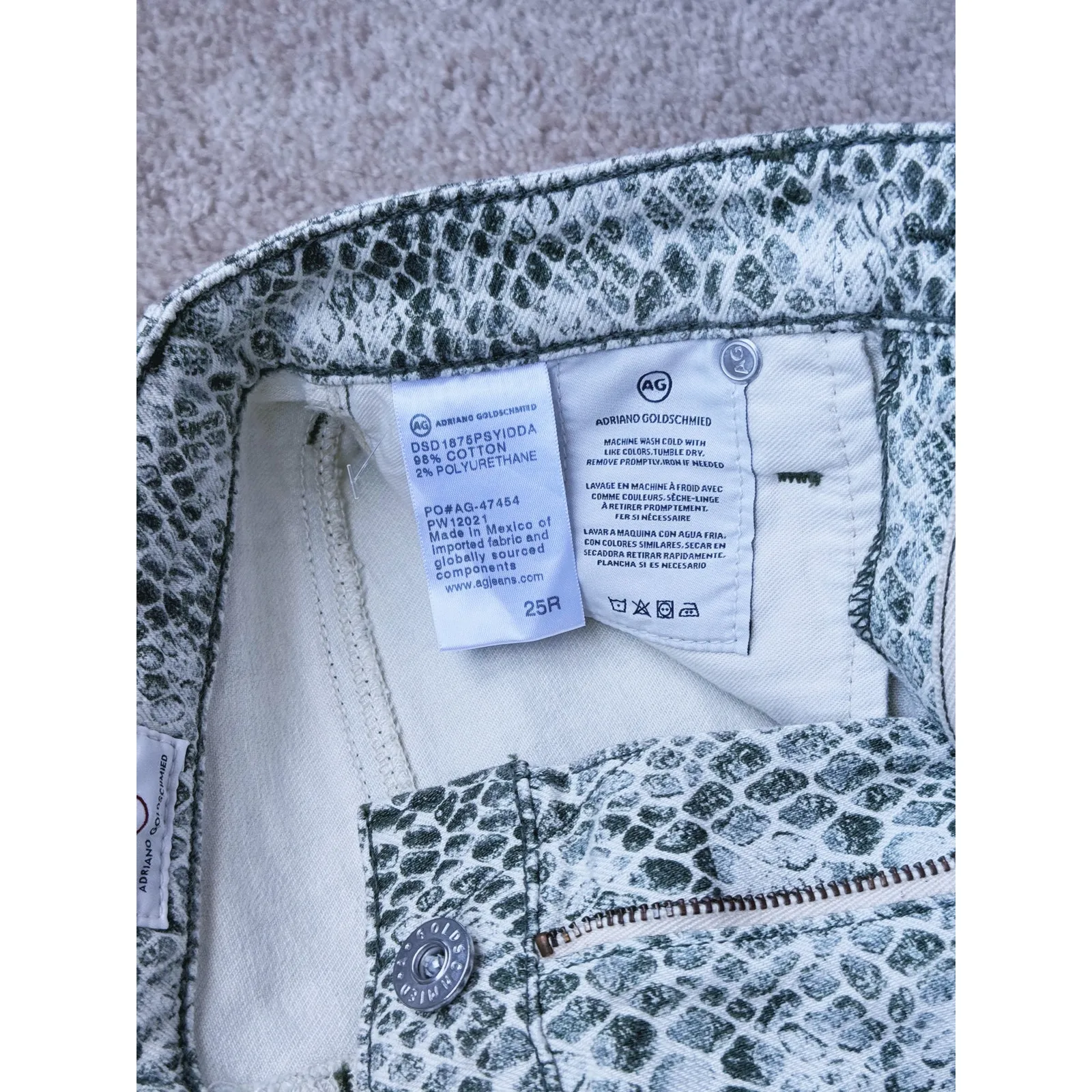 AG Mobwife Punk Edgy Snake High Rise Straight Jeans 25 Loud Luxury Statement - Image 6