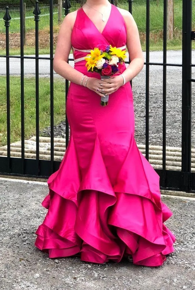 Pink prom dress! - Image 5