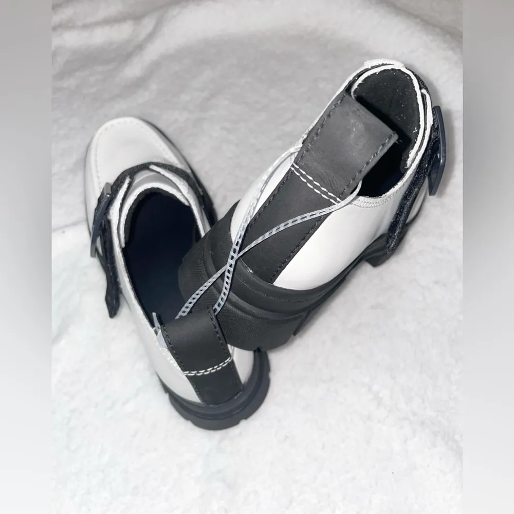 UGG Ashton black and white combat loafers - brand new! - Image 5