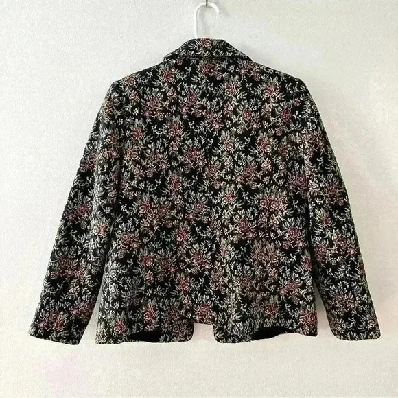 The Tog Shop Blazer Size 12 Petites Jacket Floral‎ Carpet Jacquard Metal Buttons Green - Image 11