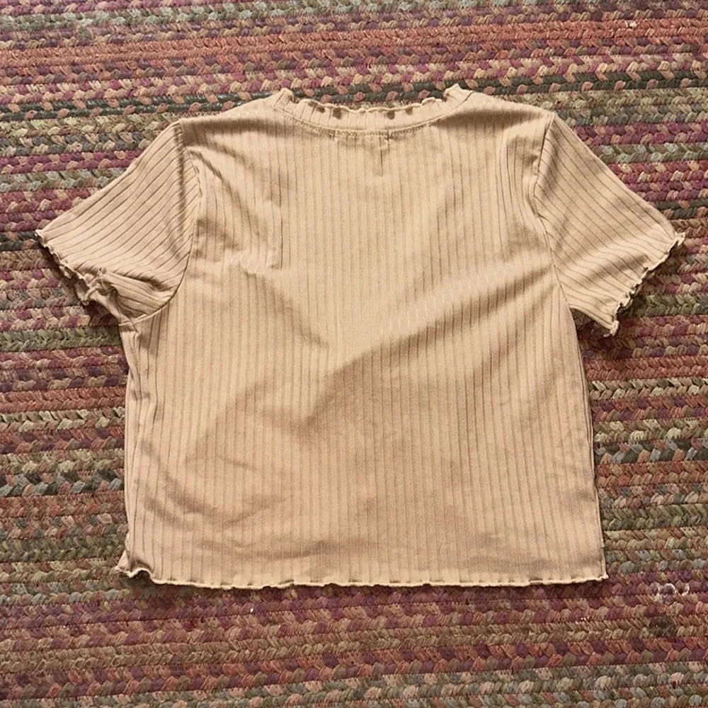 21 SAINTS BROWN RIBBED LETTUCE TRIM TIE FRONT CROP TOP Tan - Image 3