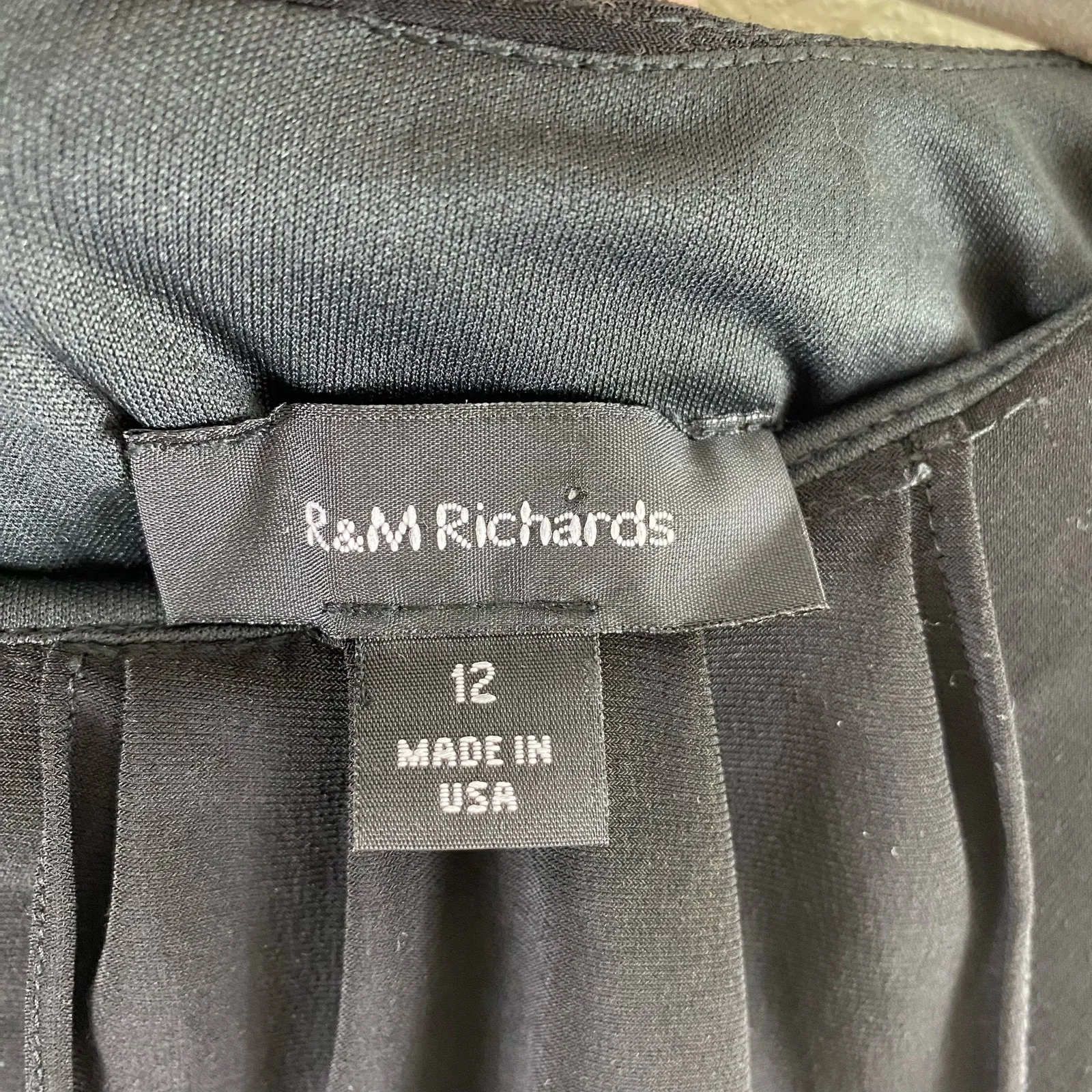 R&M Richards Cap Sleeve Black/White Textured Stretchy Lined Sheath Dress Size 12 - Image 7