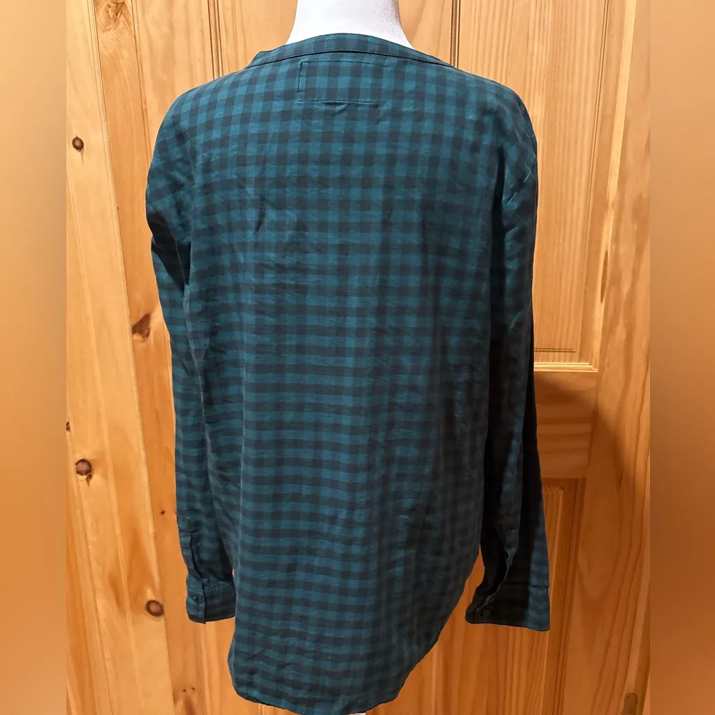 Calvin Klein Jeans button-up long-sleeve plaid shirt women’s L - Image 2