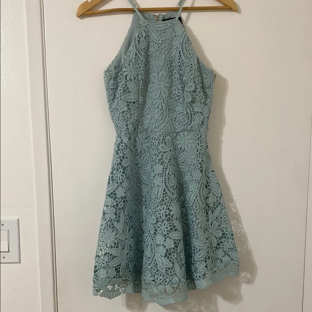Love in the Air Mint Blue Lace Skater Dress EUC - Image 5