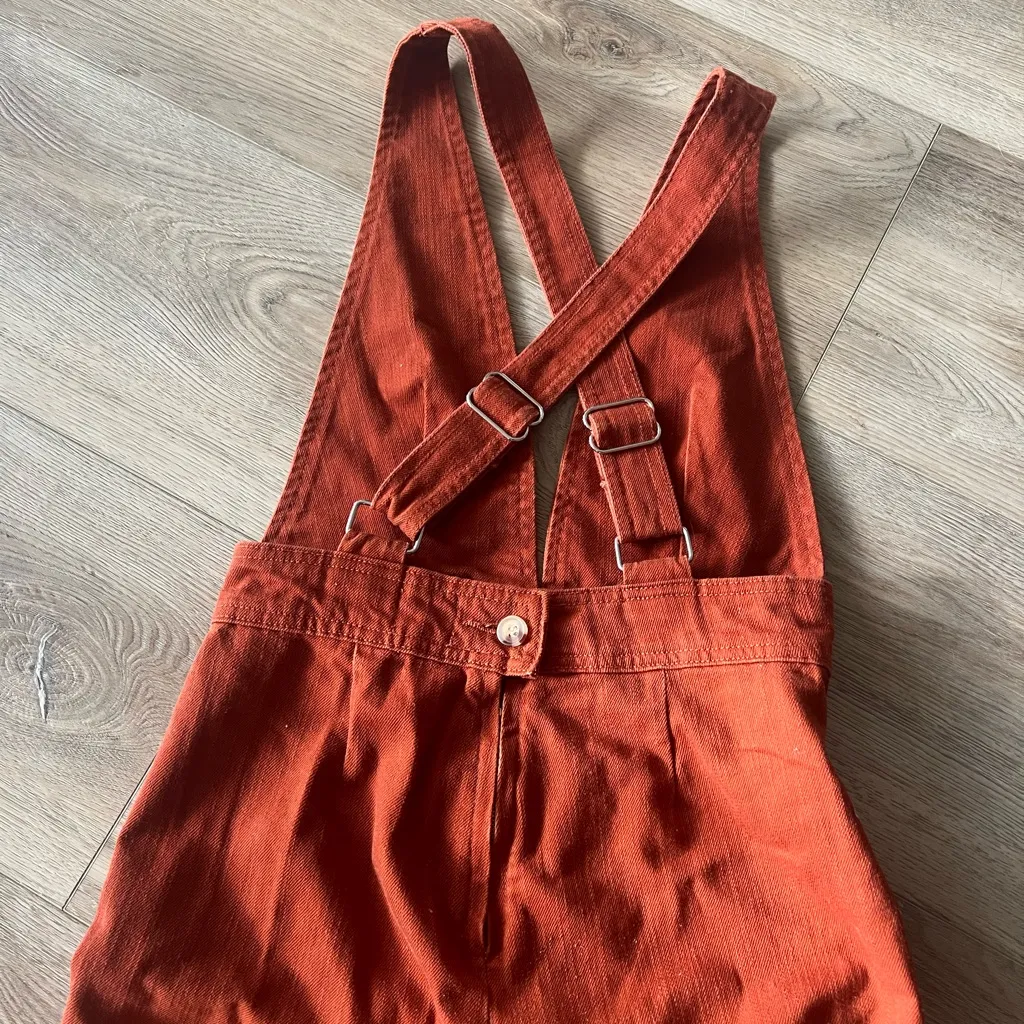 Urban Outfitters Uo Eleanor
Plunging Denim Jumpsuit - Image 4