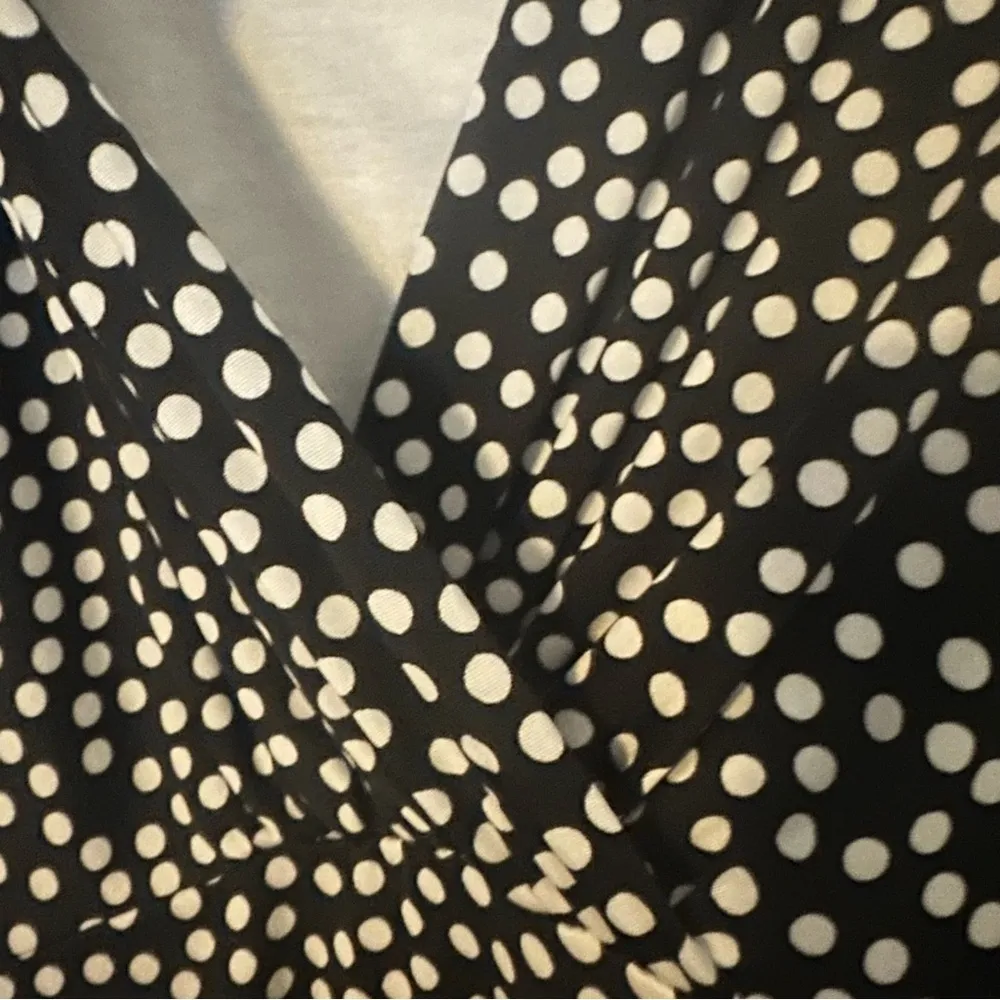 Gilli Women’s Black & White Polka Dot Sleeveless Midi/Tea Length Dress - Image 3