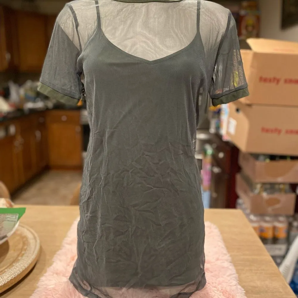 Olive green laced dress - Image 2